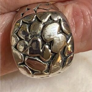 Silver Heart Pattern Ring Size 9